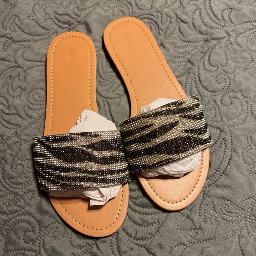 Red top zebra rhinestone glitter sandals side 9